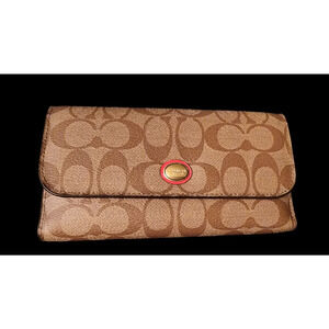 Coach Peyton Signature checkbook Wallet